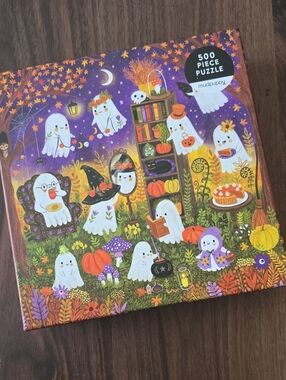 Mudpuppy Ghostly Gathering Halloween 500-Piece Puzzle